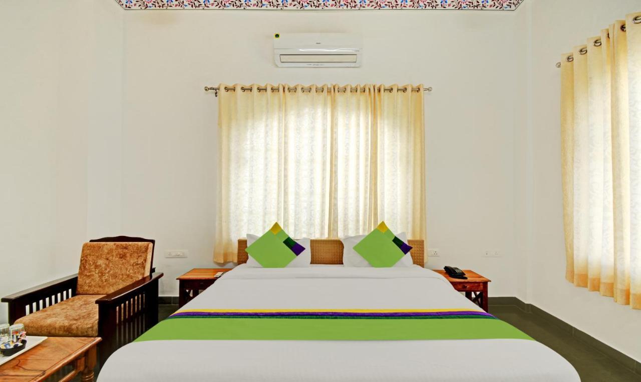 Treebo Khakhri Haveli Hotel อุเดเปอร์ ภายนอก รูปภาพ
