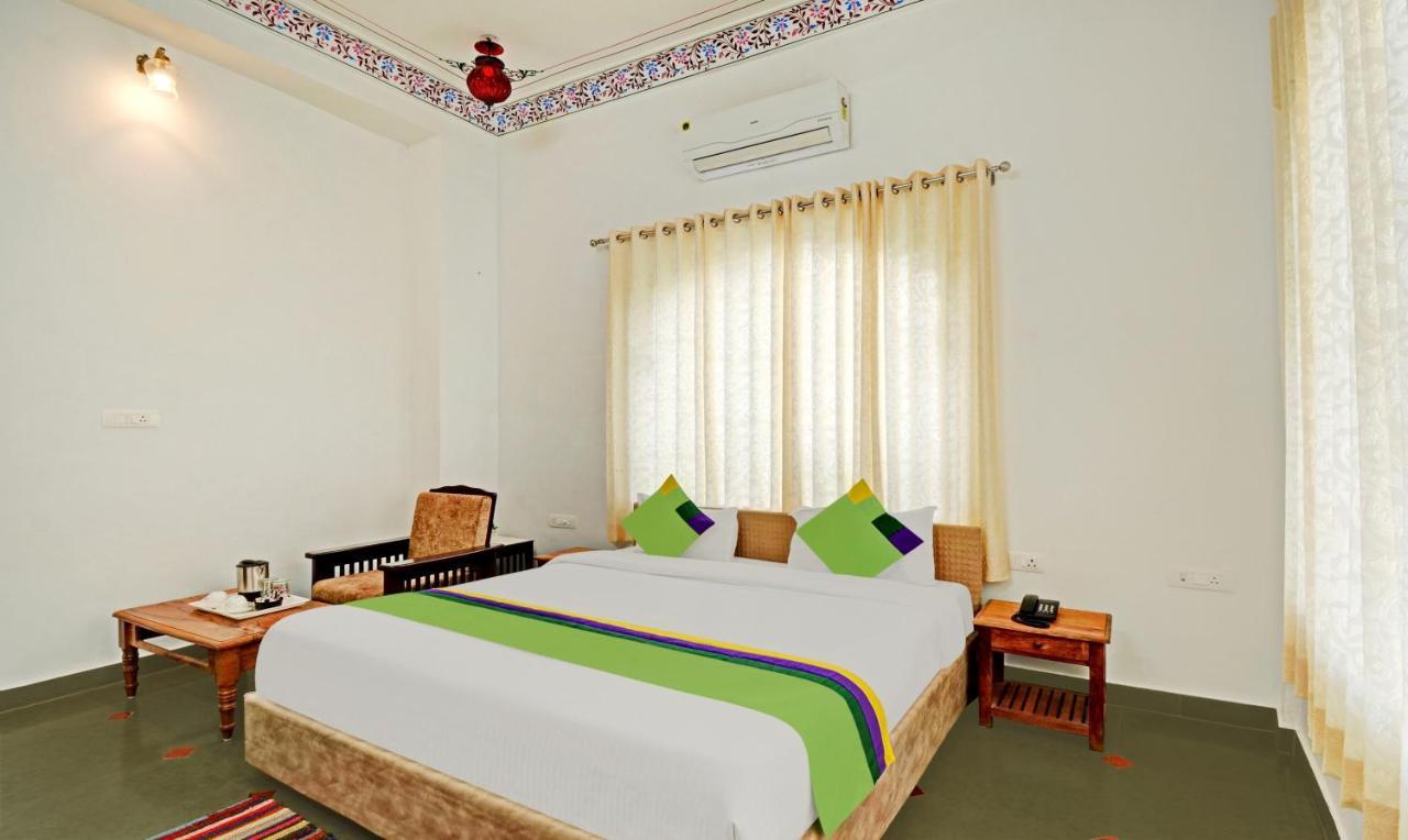Treebo Khakhri Haveli Hotel อุเดเปอร์ ภายนอก รูปภาพ