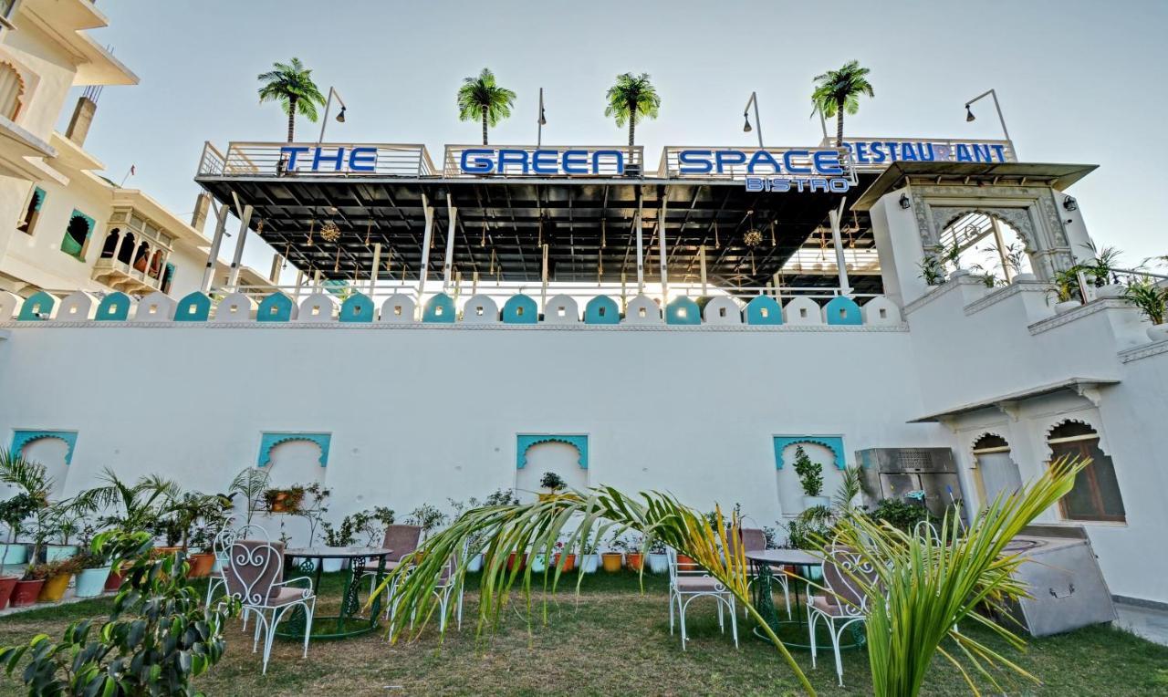 Treebo Khakhri Haveli Hotel อุเดเปอร์ ภายนอก รูปภาพ