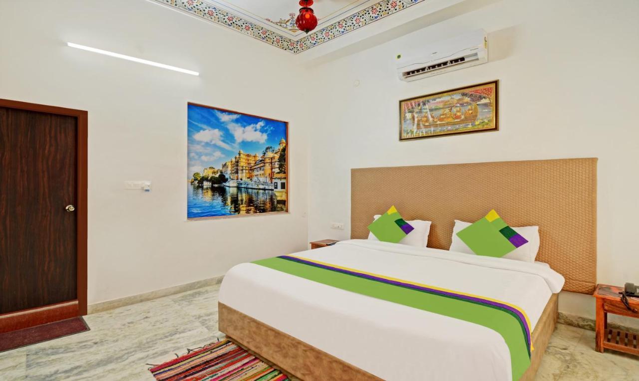 Treebo Khakhri Haveli Hotel อุเดเปอร์ ภายนอก รูปภาพ