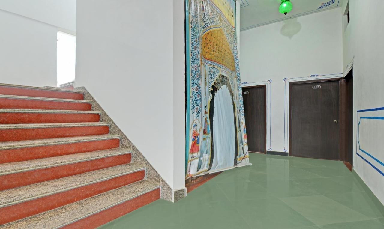 Treebo Khakhri Haveli Hotel อุเดเปอร์ ภายนอก รูปภาพ