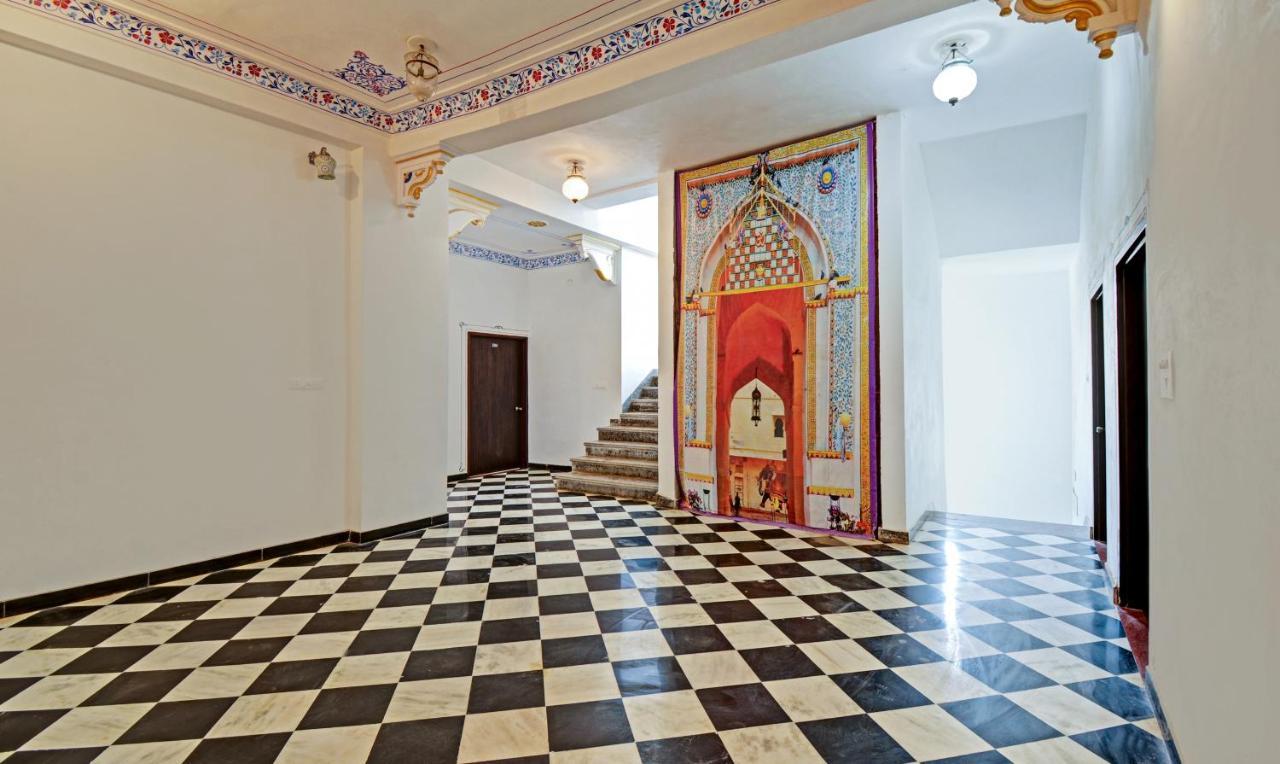 Treebo Khakhri Haveli Hotel อุเดเปอร์ ภายนอก รูปภาพ